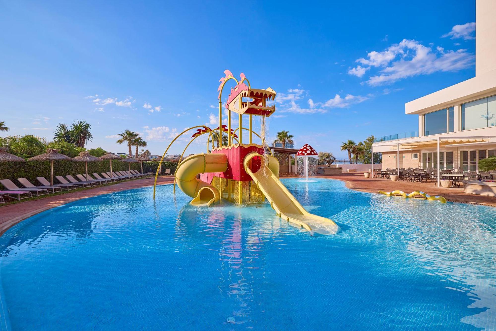 Universal Hotel Romantica Colonia de Sant Jordi Esterno foto