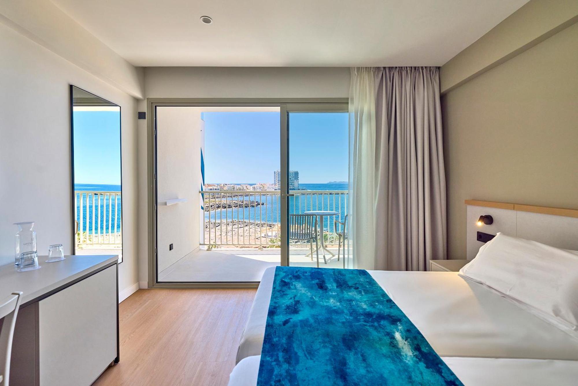 Universal Hotel Romantica Colonia de Sant Jordi Esterno foto