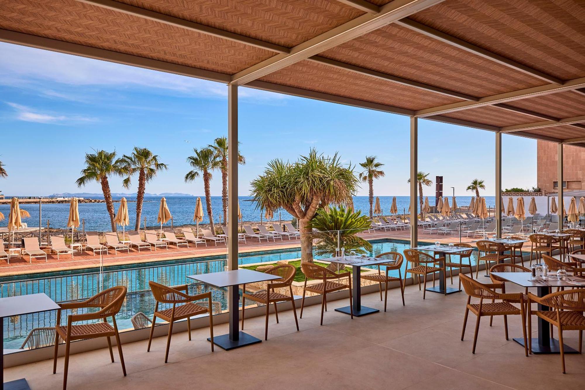 Universal Hotel Romantica Colonia de Sant Jordi Esterno foto