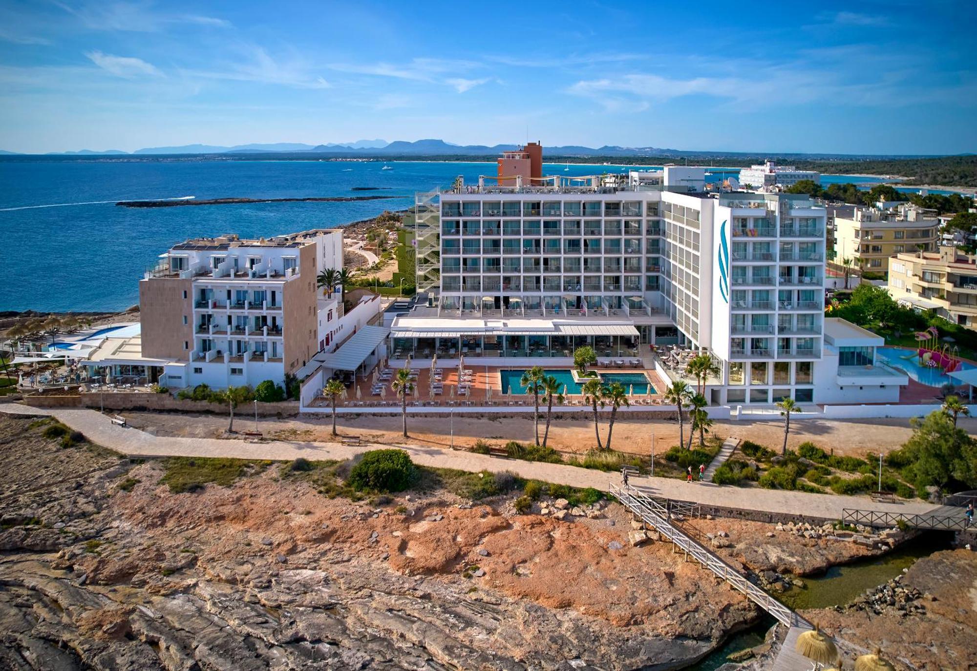 Universal Hotel Romantica Colonia de Sant Jordi Esterno foto