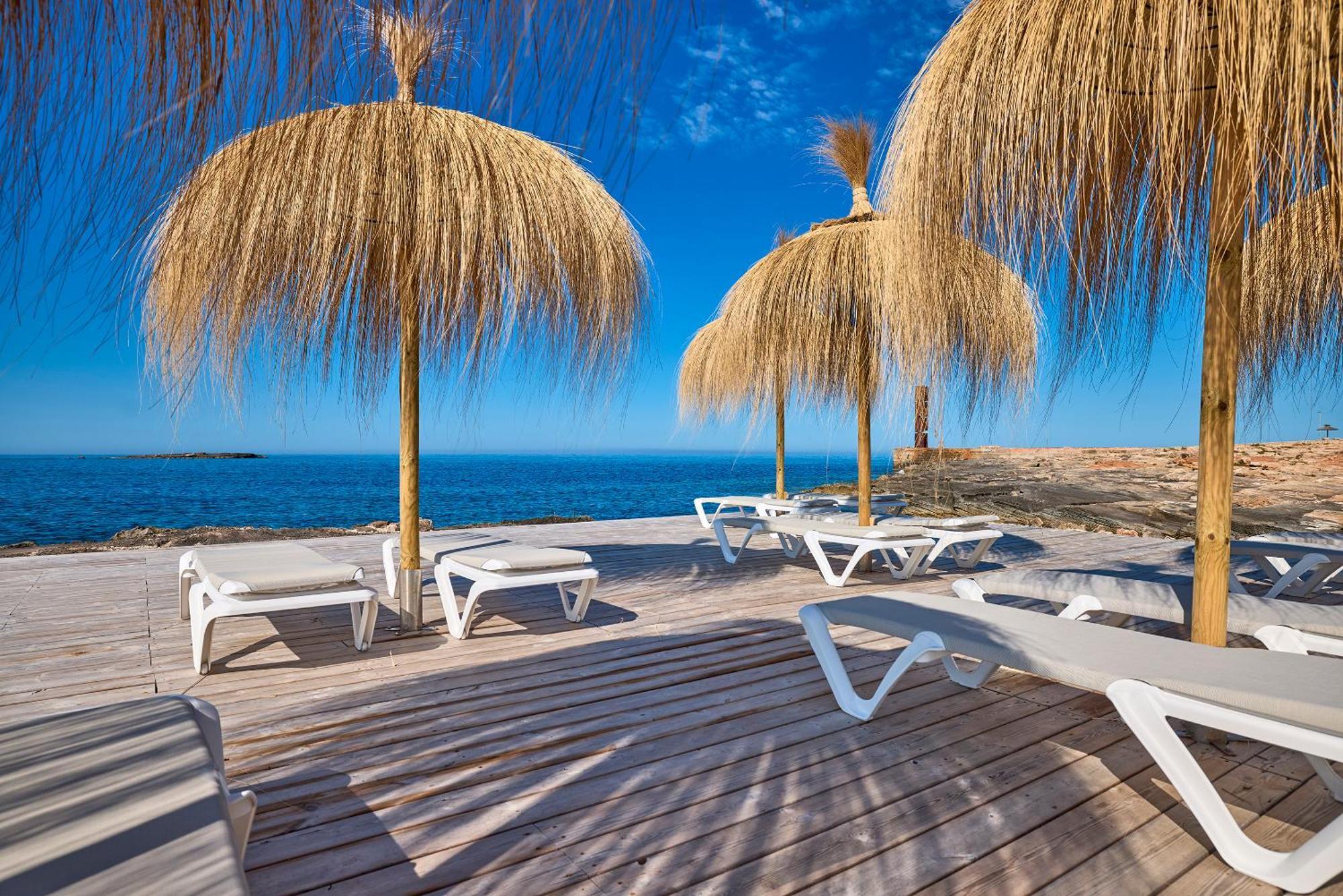 Universal Hotel Romantica Colonia de Sant Jordi Esterno foto